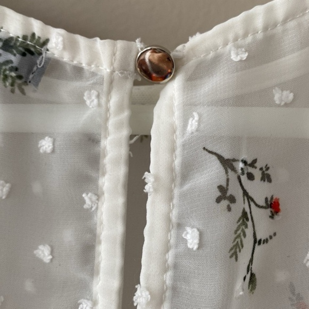 Forever 21 Floral Blouse - Picture 5 of 9